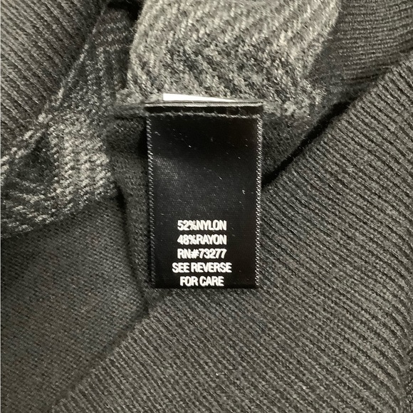 Men’s Croft & Barrow L Large 42 - 44 V-Neck Sweater Vest Black Pullover NWT - Picture 6 of 6